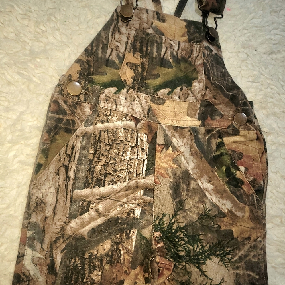 Bass Pro Shop Baby Overalls  Bib Mossy Oak Camo 12 months